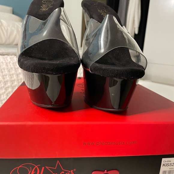 Black, 6” Platform Slide. Barely worn, like new!! - Picture 6 of 7